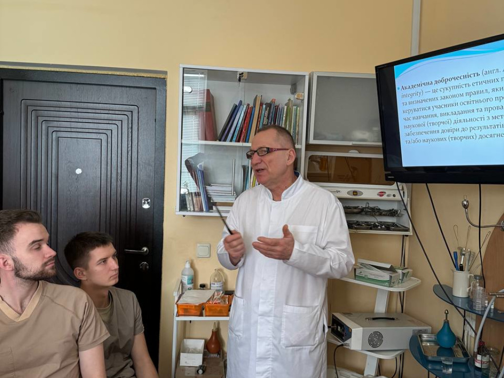 Обговорення академічної доброчесності зі здобувачами вищої освіти.