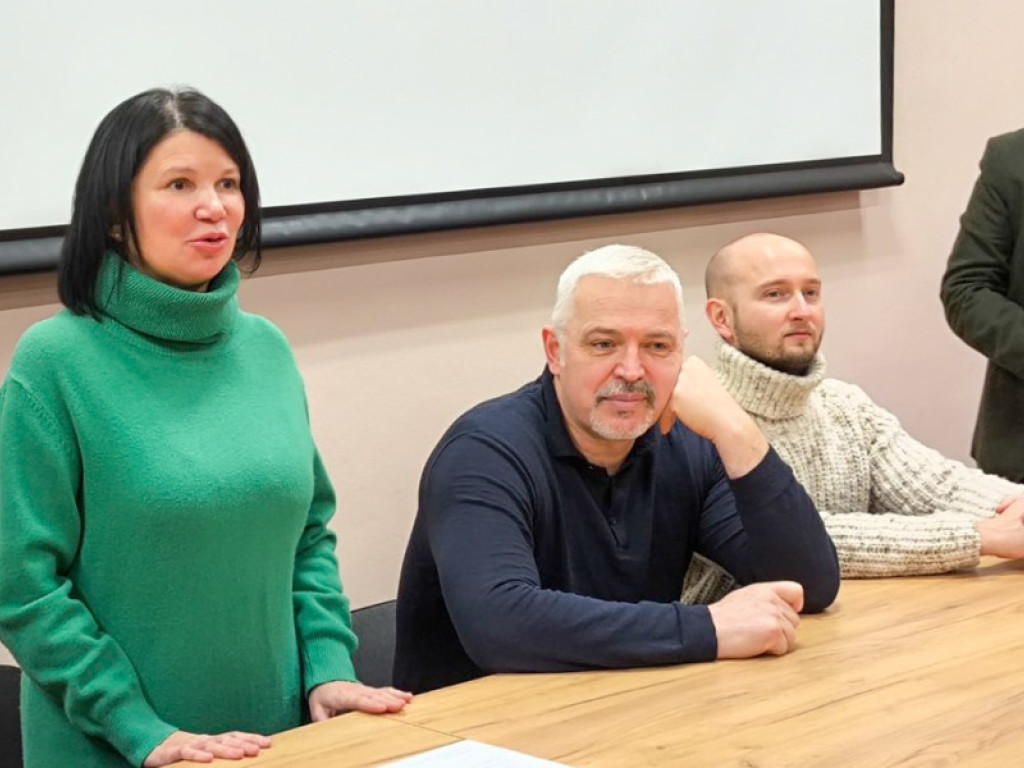 Круглий стіл був присвячений темі "Академічна доброчесність і медицина" / Round Table Discussion on "Academic Integrity and Medicine"