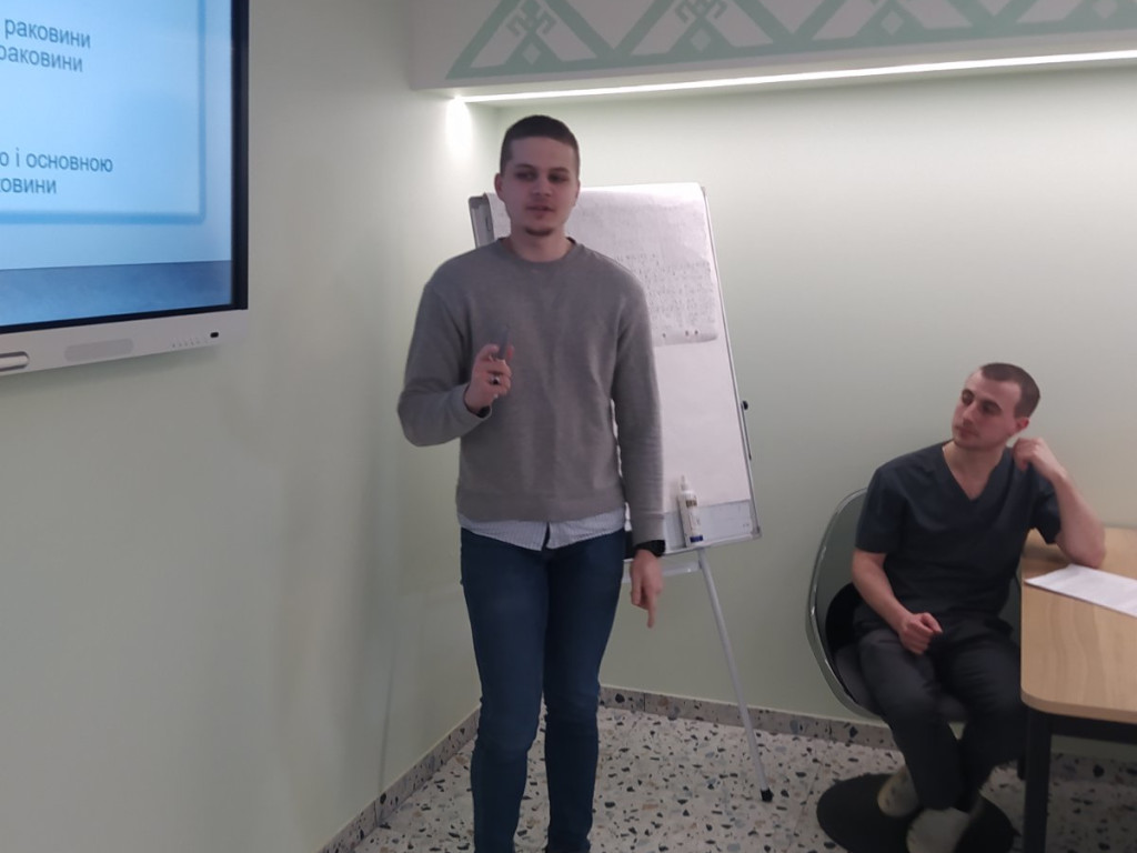 Засідання круглого столу присвяченого темі «Риносинусит з позиції FESS»