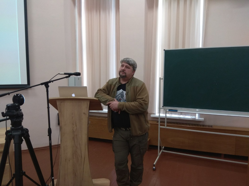 Круглий стіл на тему тему: "Естетична та функціональна риносептопластика"